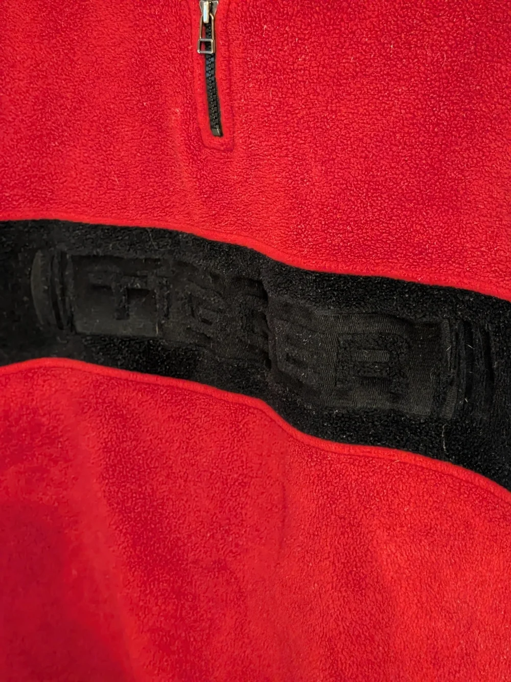 Vintage 90s Tigger Red Quarter-Zip Fleece Pullover